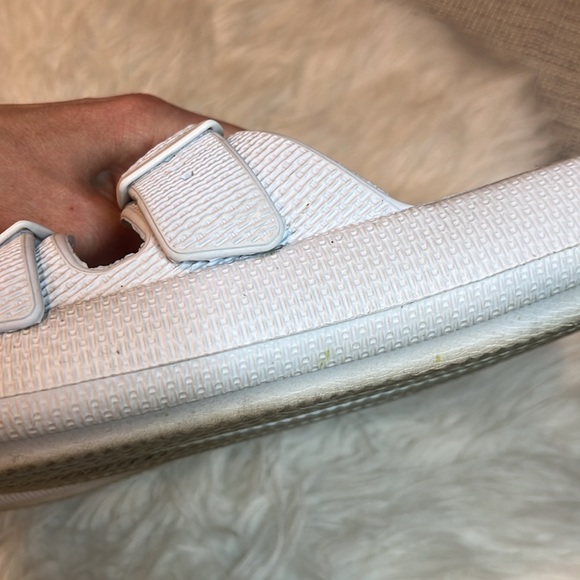 Women’s white pillow slipper saddles size 9 - Picture 6 of 8